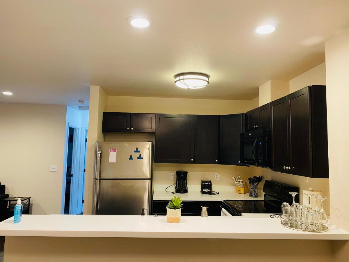 Beautiful 2 Bedroom 1 Bath Apartment With Private Garage Anchorage Bagian luar foto